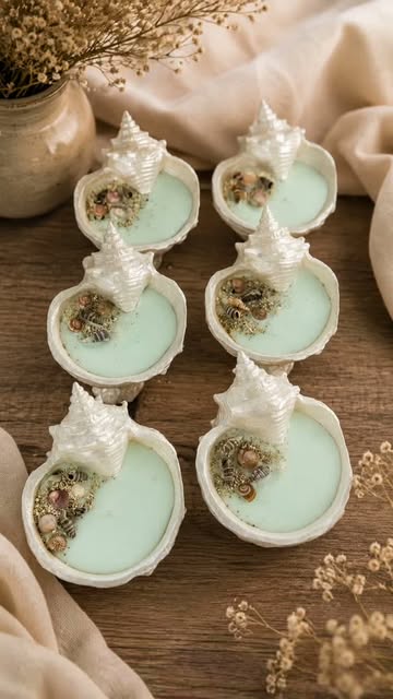 شمع صدف پایه دار